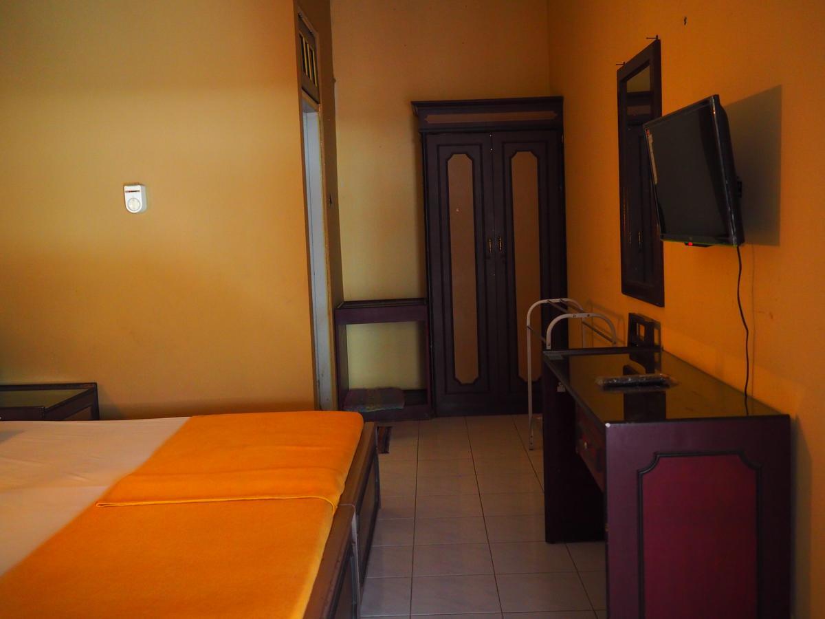 Diaga Grha Hotel ジョグジャカルタ エクステリア 写真