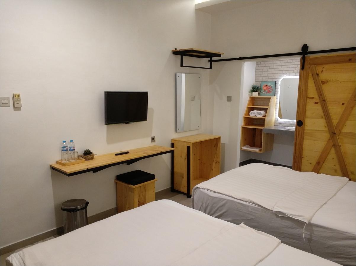 Diaga Grha Hotel ジョグジャカルタ エクステリア 写真