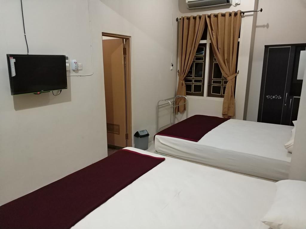 Diaga Grha Hotel ジョグジャカルタ エクステリア 写真