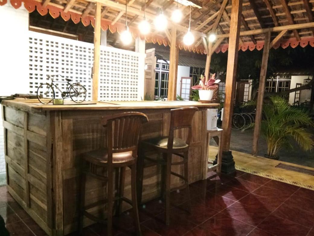Diaga Grha Hotel ジョグジャカルタ エクステリア 写真